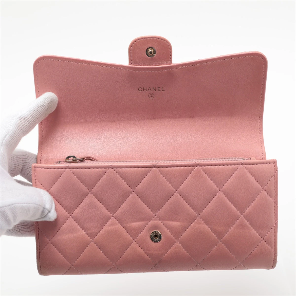 シャネル マトラッセ ラムスキン 財布 ピンク ゴールド金具 24