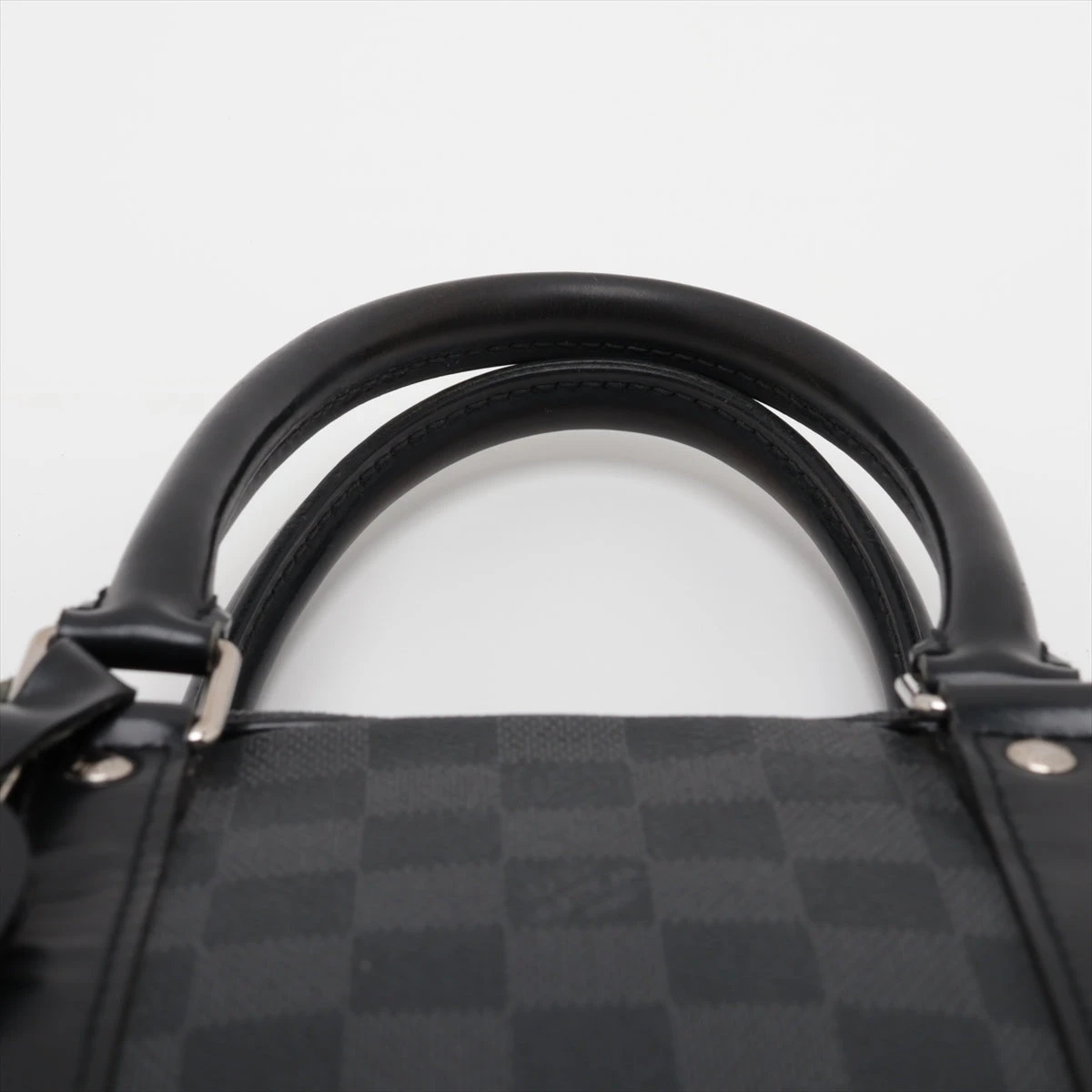 ヴィトン ダミエグラフィット ポルトドキュマン ヴォワヤージュ N41125