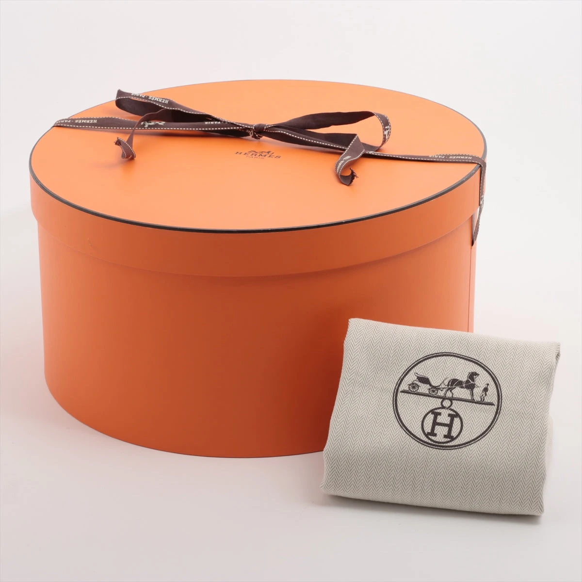 【被るたびに気分が上がる＊】HERMES ベレー帽 サントノーレ 2色 エルメス HERMES サントノーレ 帽子 ベレー帽 カシミヤ ブラック