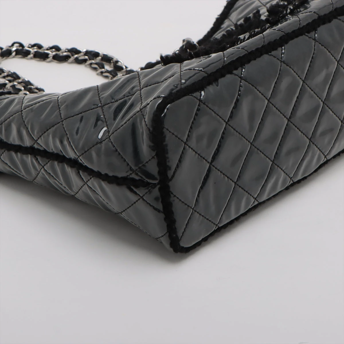 CHANEL ココマーク デカロゴ ビニール トートバッグ チェーン シャネル