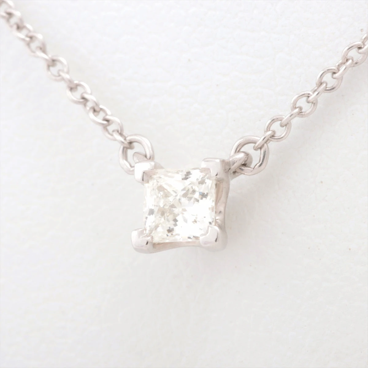 【美品】ティファニー プリンセスカット ダイヤ ネックレス 6023 ティファニー プリンセスカット ダイヤ ネックレス Pt950 2.4g