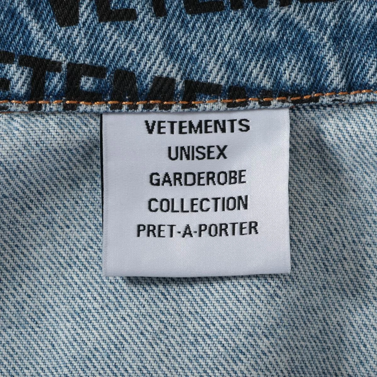 新品 VETEMENTS デニムシャツ デニム シャツ ヴェトモン ブルー VETEMENTS】EMBROIDERED LOGO DENIM SHIRT(LIGHT BLUE) | AYIN