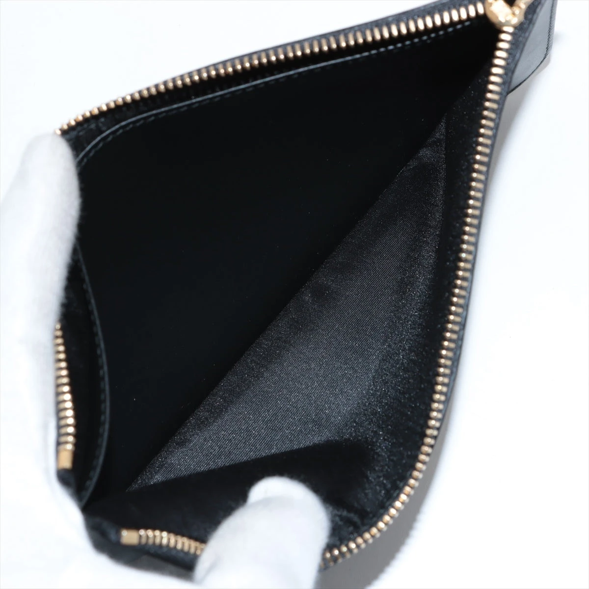 【美品】ロエベ クラッチバッグ アナグラム レザー 黒/ゴールド金具 2Q14 楽天市場】【バッグ】LOEWE ロエベ アナグラム セカンドバッグ