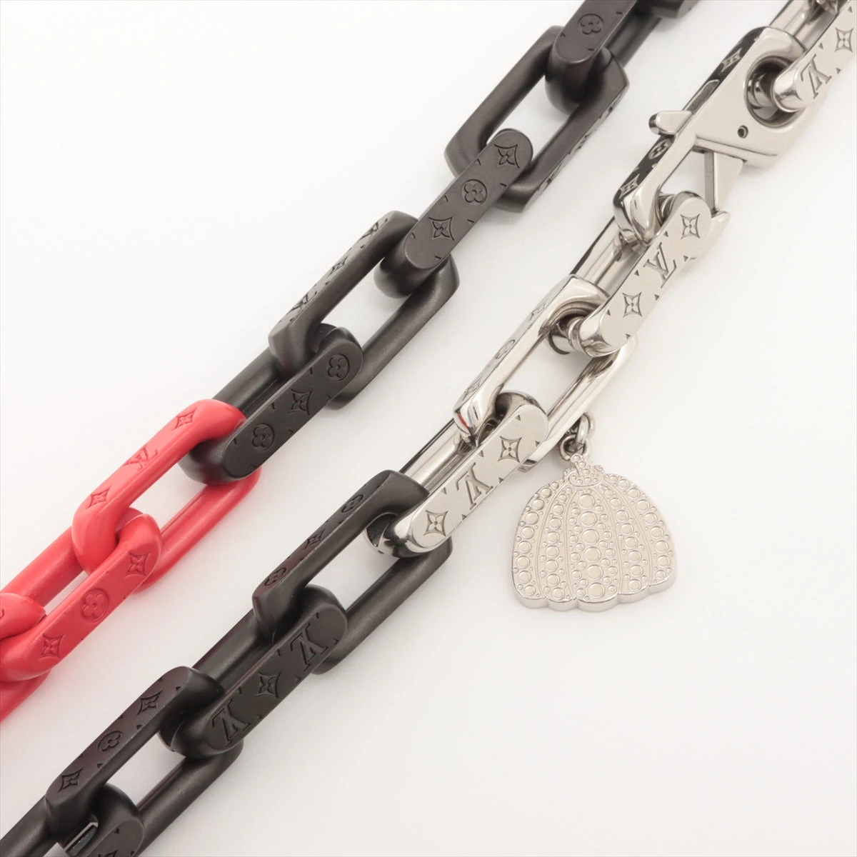 ヴィトン×草間彌生 LE4262 ネックレス メタル ブラック×レッド