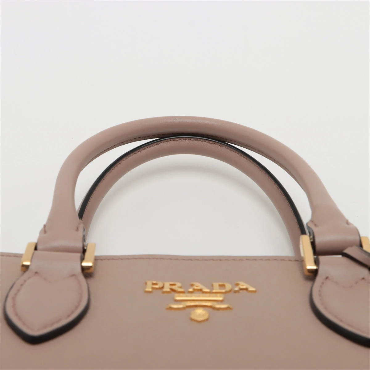 PRADA ヴィッテロダイノ 2WAYハンドバッグ ベージュ 楽天市場】プラダ バッグヴィテロダイノの通販
