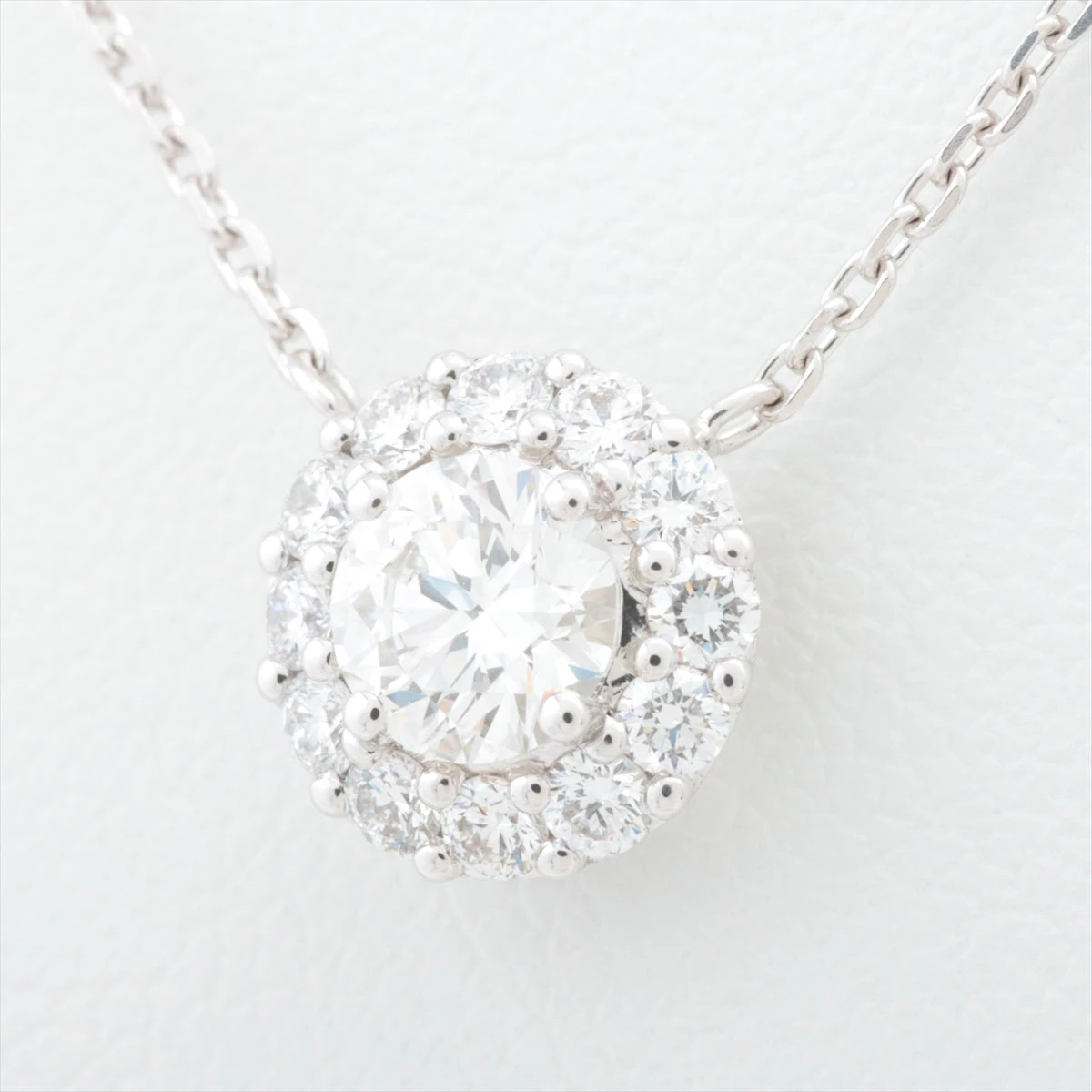 グラフ アイコン ラウンド ダイヤ ネックレス 750(WG) 3.6g 0.40 G VS1