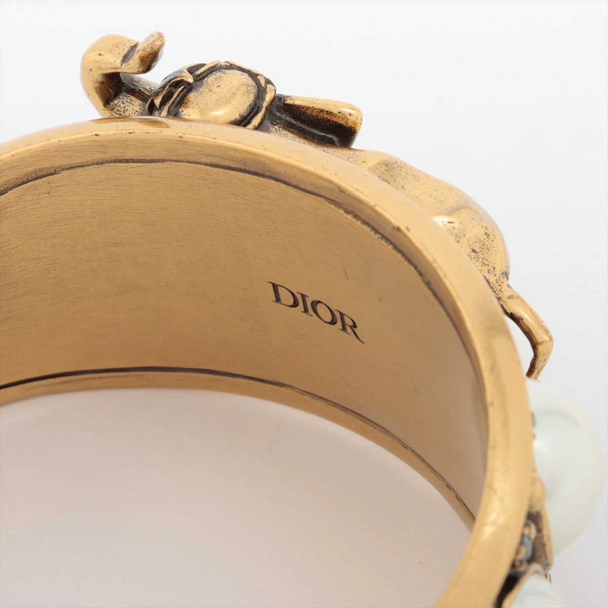 希少】Dior ベージュ レザーバングルΩ
