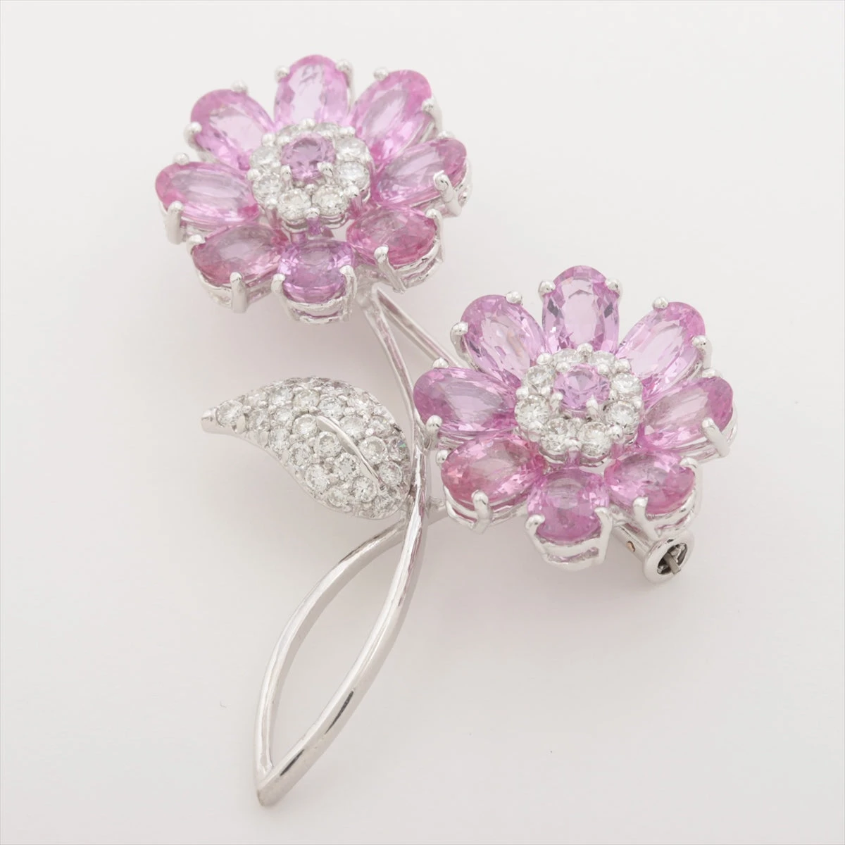 K18WG。ダイヤモンド0.08Carat。ピンクサファイア。 K18PGピンクサファイア/ダイヤモンドネックレス