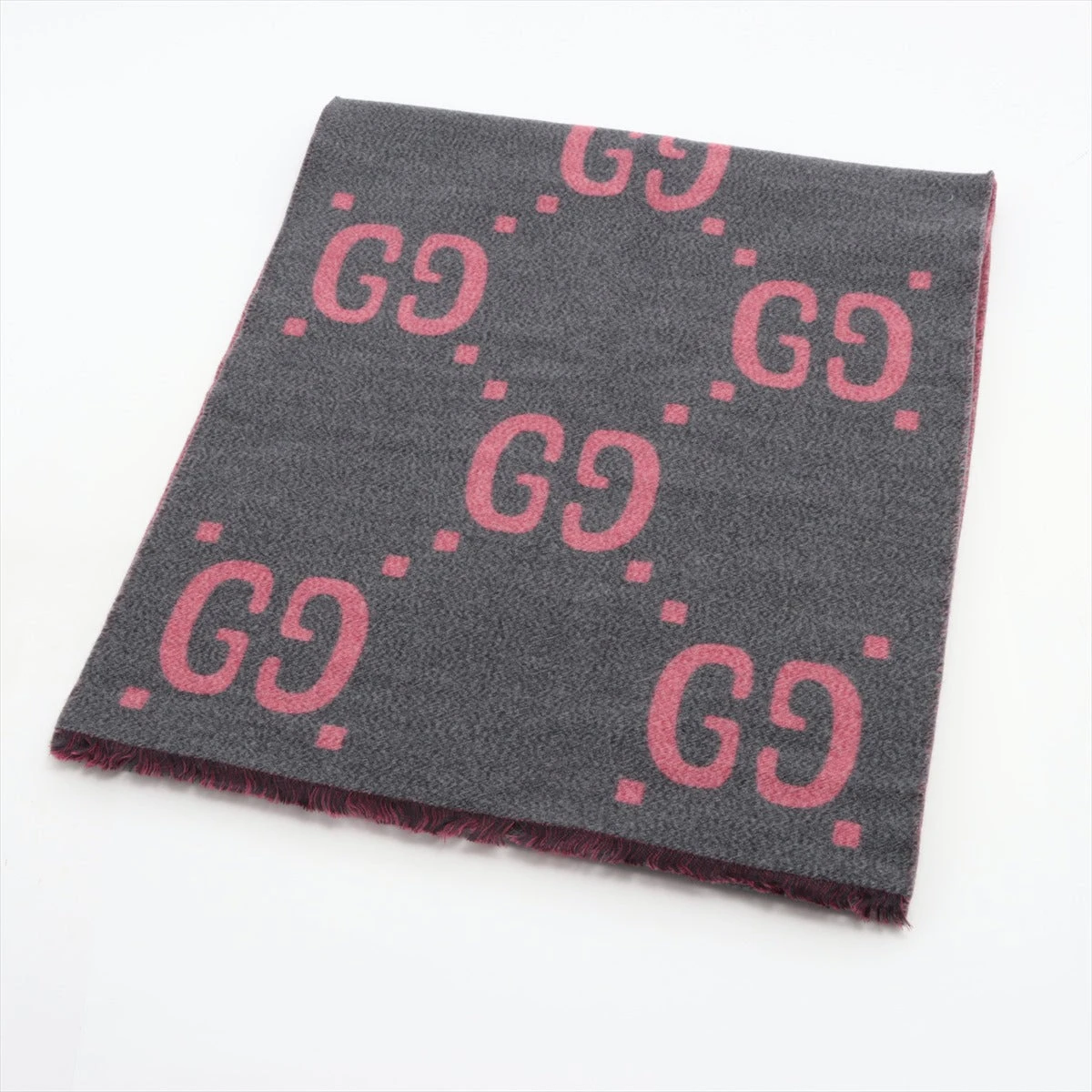 GUCCI GGロゴマフラー グレー/ピンク 37x190cm alevelshop_570603-3gb18