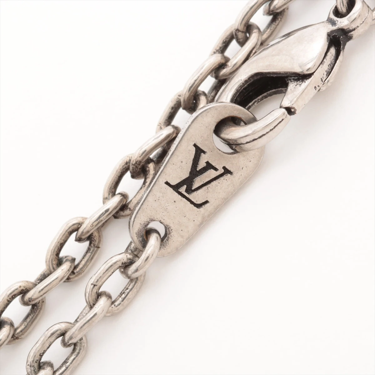 【ジャンク品】ルイヴィトン　イニシャルネックレス　A Louis Vuitton】【イニシャル】ルイヴィトン『ネックレス