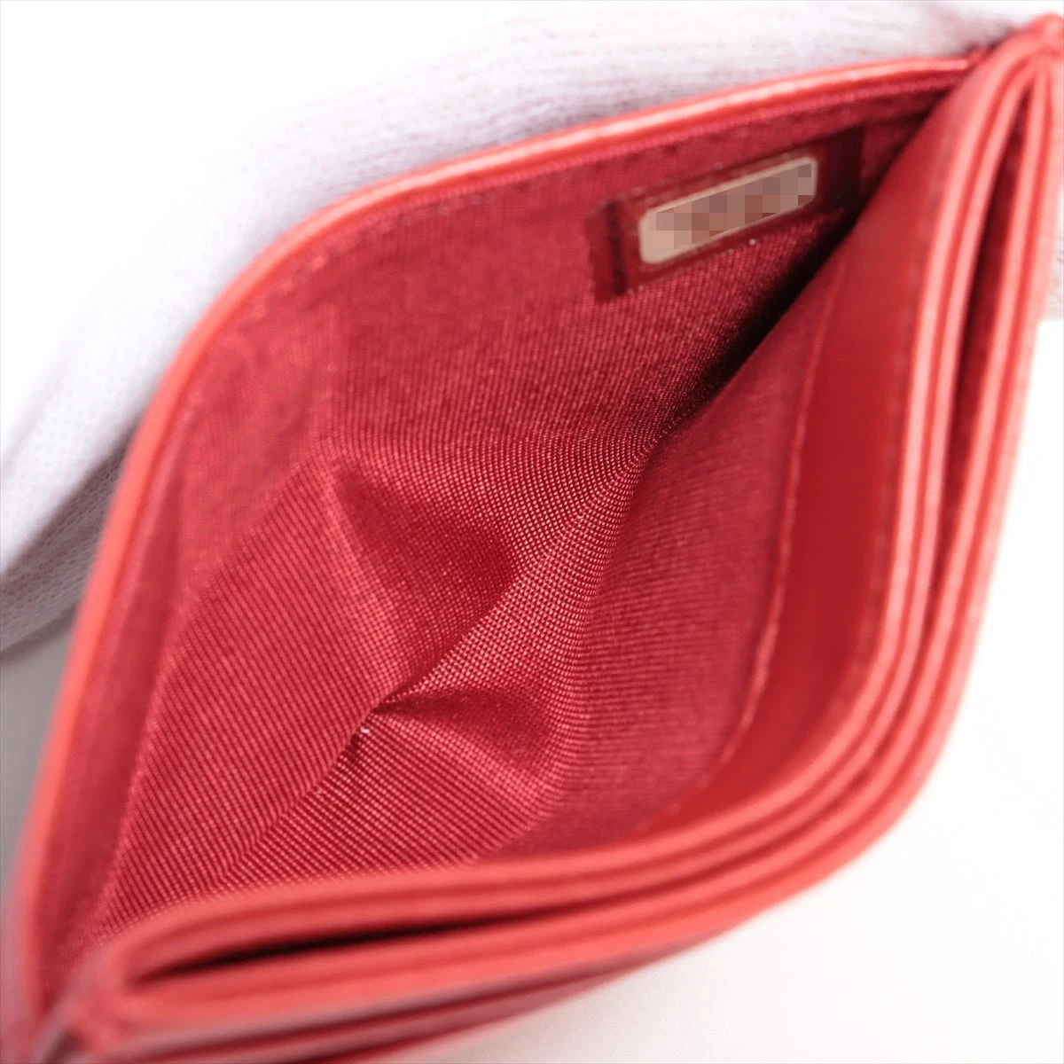 シャネル カメリア ラムスキン カードケース レッド シルバー金具 22