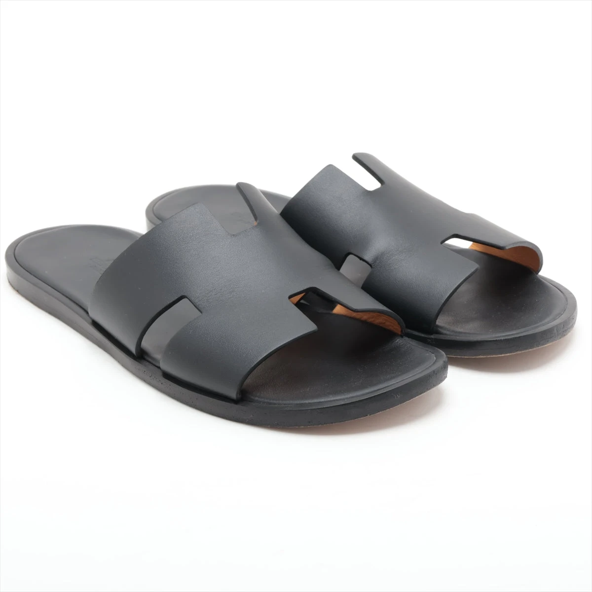 定番人気！【HERMES】Izmir メンズサンダル ブラック レザー Izmir sandal | Hermès USA