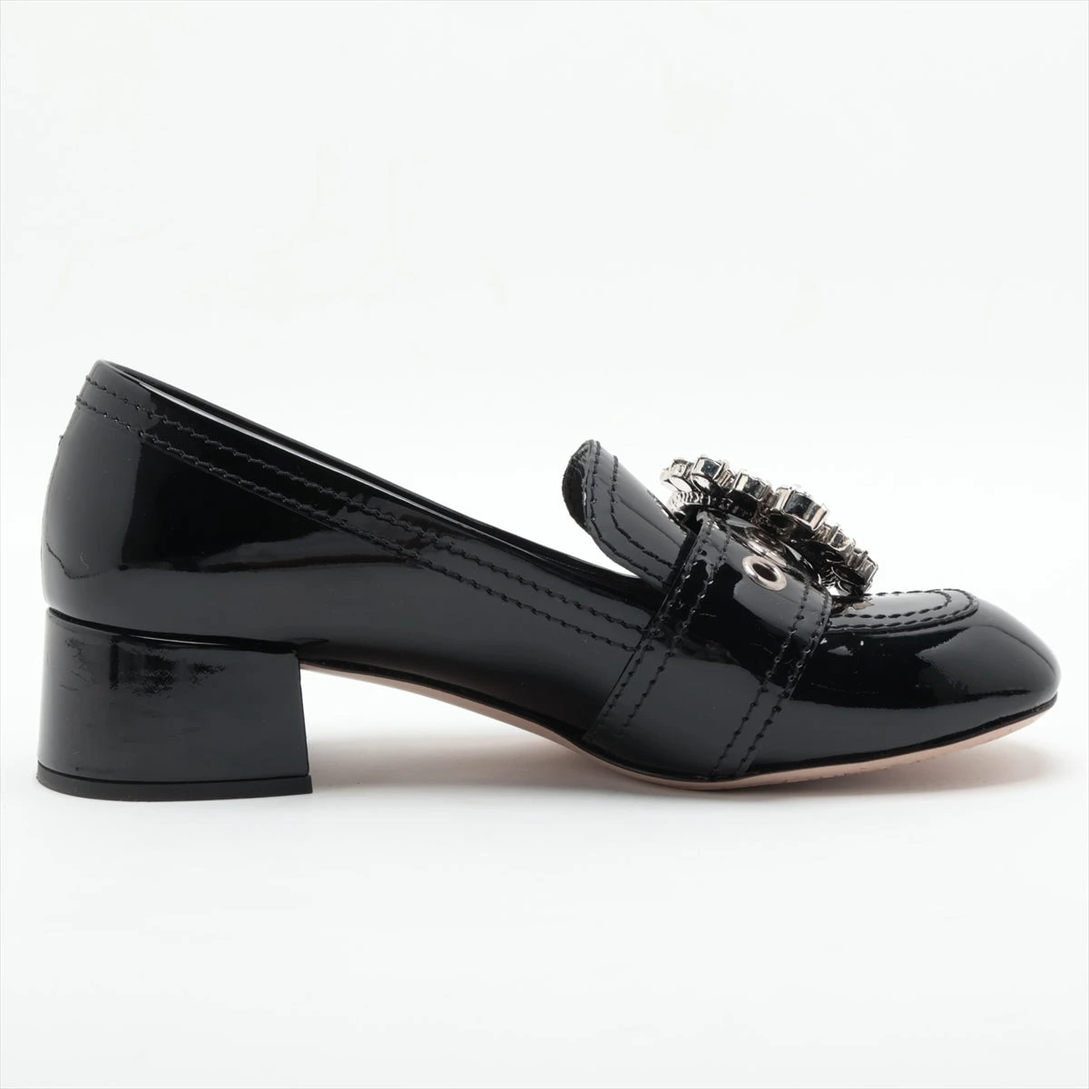 カジュアルを上品に*miumiu*パテントレザー バックル パンプス ミュウミュウ パテントレザー パンプス 36.5 レディース