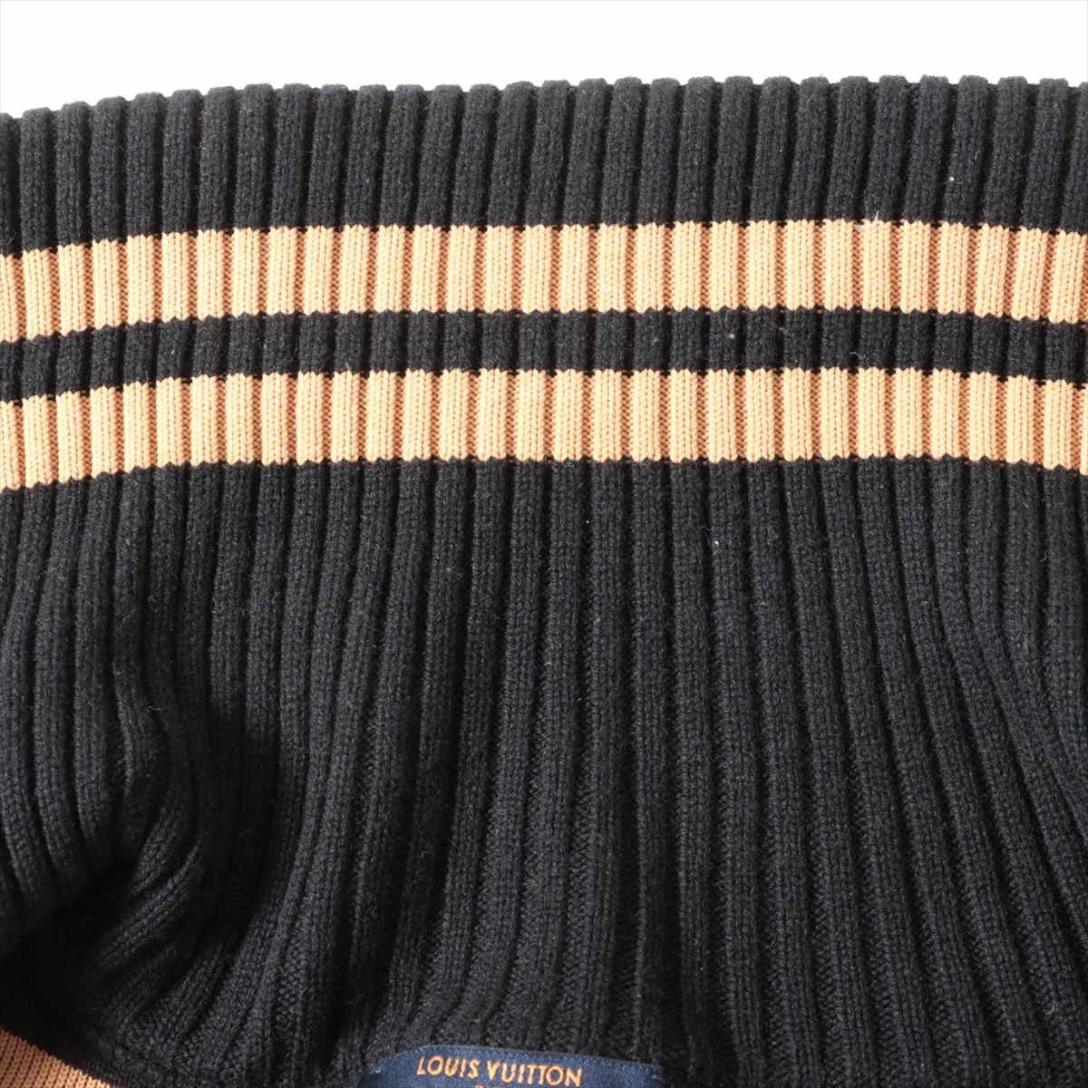 美品 LOUIS VUITTON ダミエ ショート丈 ニット ジャケット XS 美品 LOUIS VUITTON ダミエ ショート丈 ニット ジャケット XS