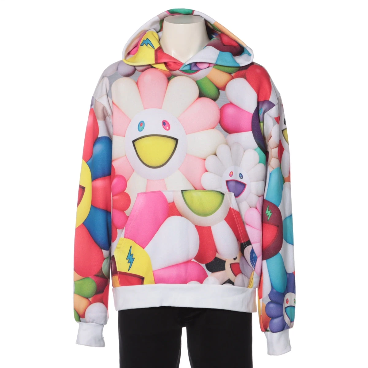 J Balvinと村上隆のコラボレーションのパーカーです。 J.Balvin x TAKASHI MURAKAMI ｜J.バルヴィン x 村上隆 フラワー