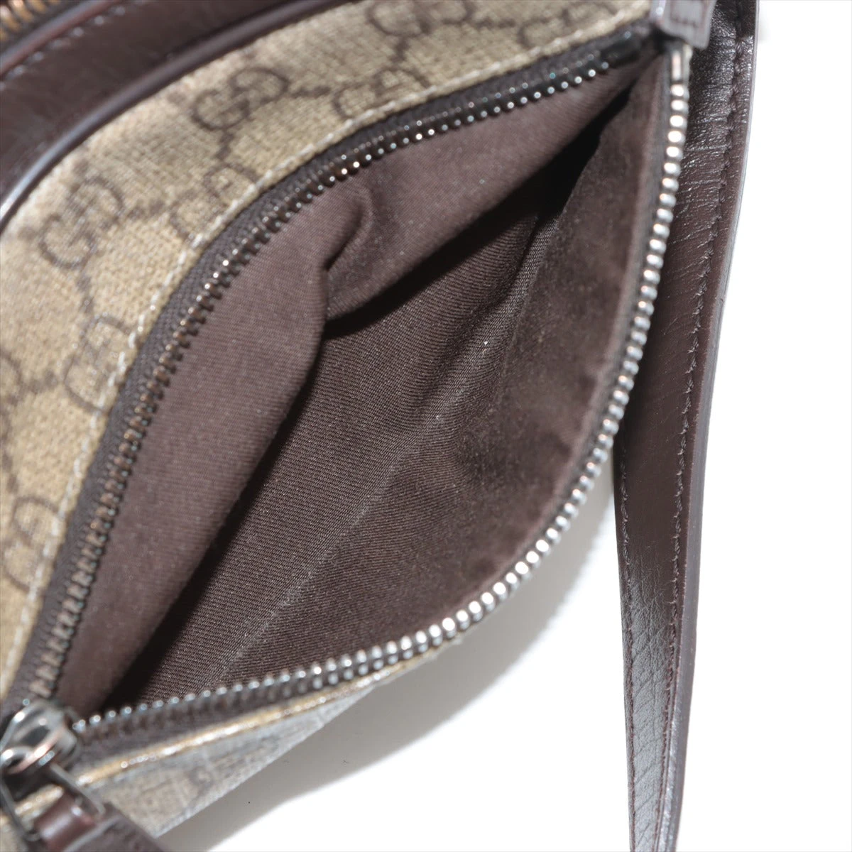 siixxxyaページです。 グッチ GGスプリーム ショルダーバッグ ベージュ 162910