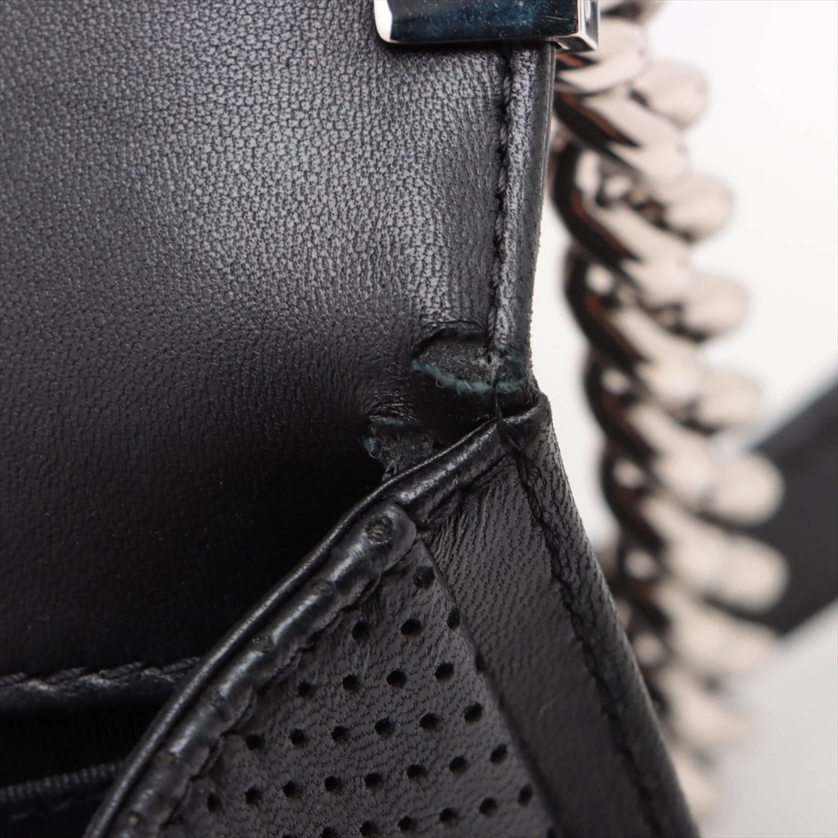 CHANEL シャネル ボーイシャネル ココマーク ラムスキン レザー チェーン ショルダーバッグ シルバー金具 ブラック 23番台 CHANEL（シャネル） 【超美品】シャネル ボーイシャネル チェーン