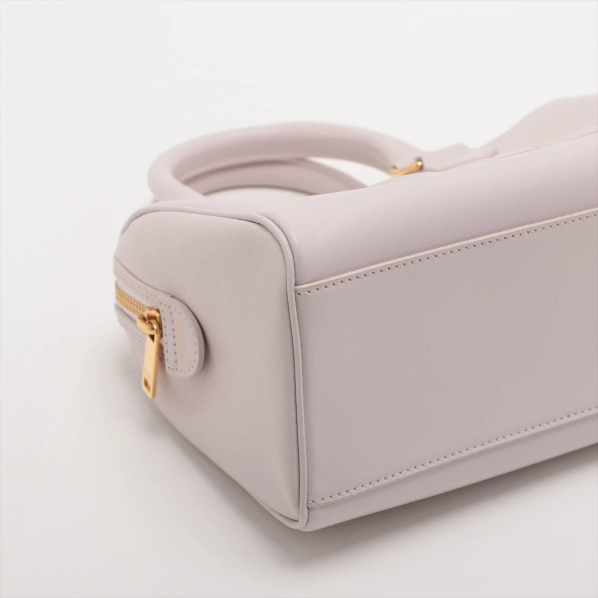 【愛されデザイン♡】CELINE ショルダーバッグ キュイル 新作 希少 CELINE ティーン バッグ キュイル トリオンフ (CELINE