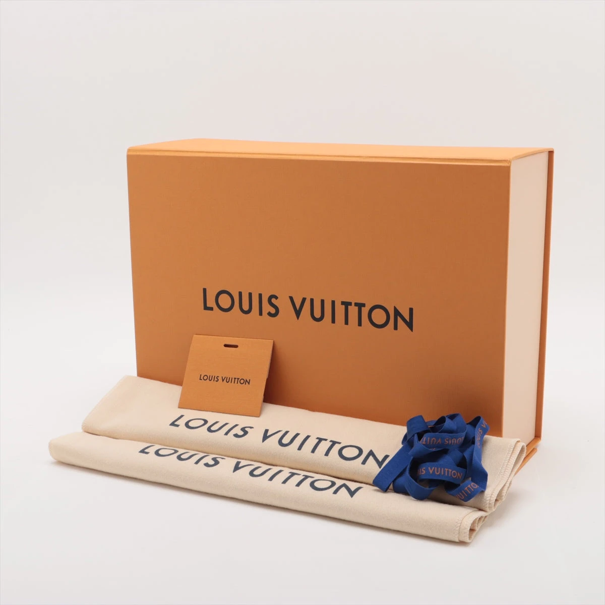 【新品未使用】ルイヴィトン RFID アエログラム M69837 レシート有 楽天市場】LOUIS VUITTON ルイ・ヴィトン M69837 ポシェットIPAD