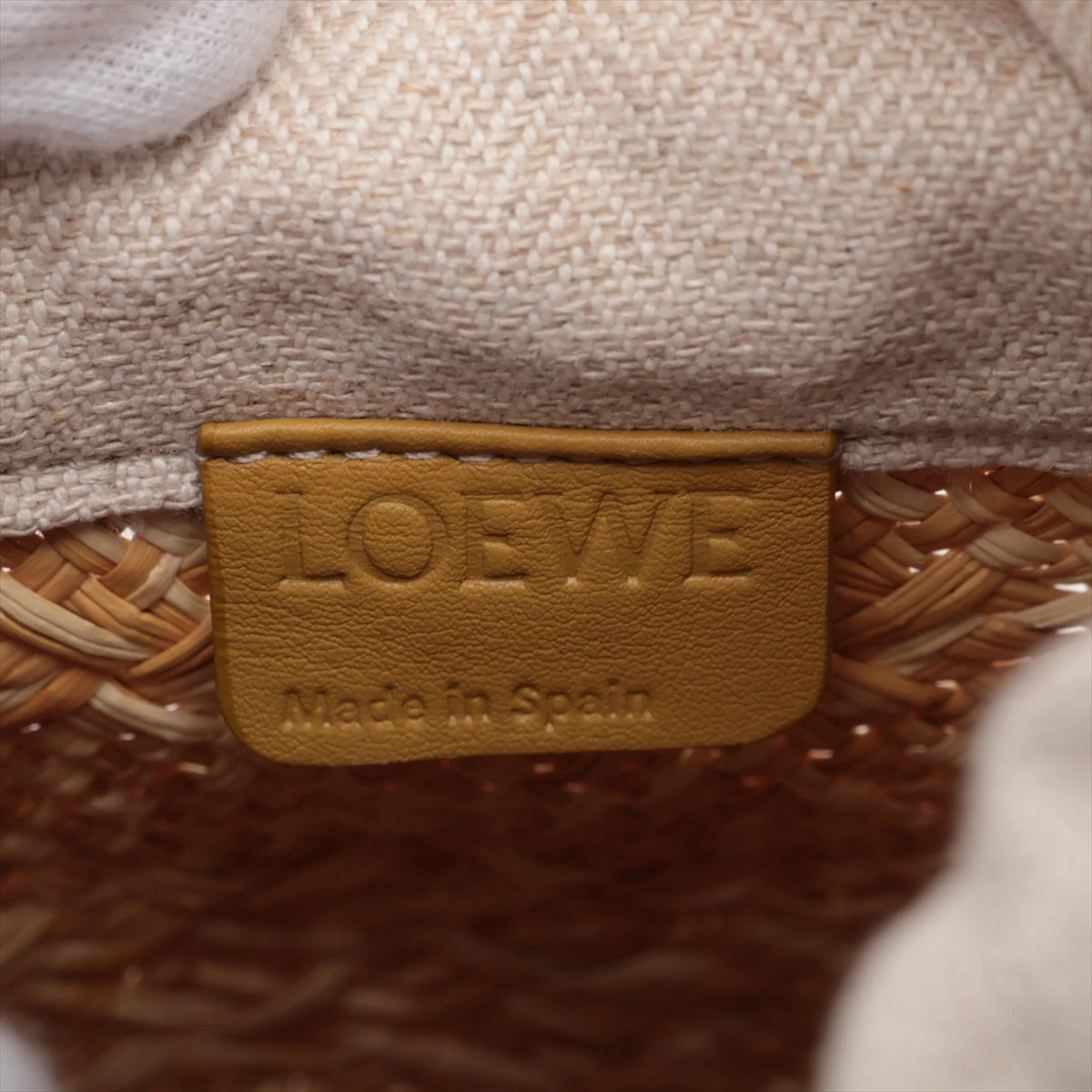 ロエベ スクエアポケット イラカヤシ×カーフ ショルダーバッグ