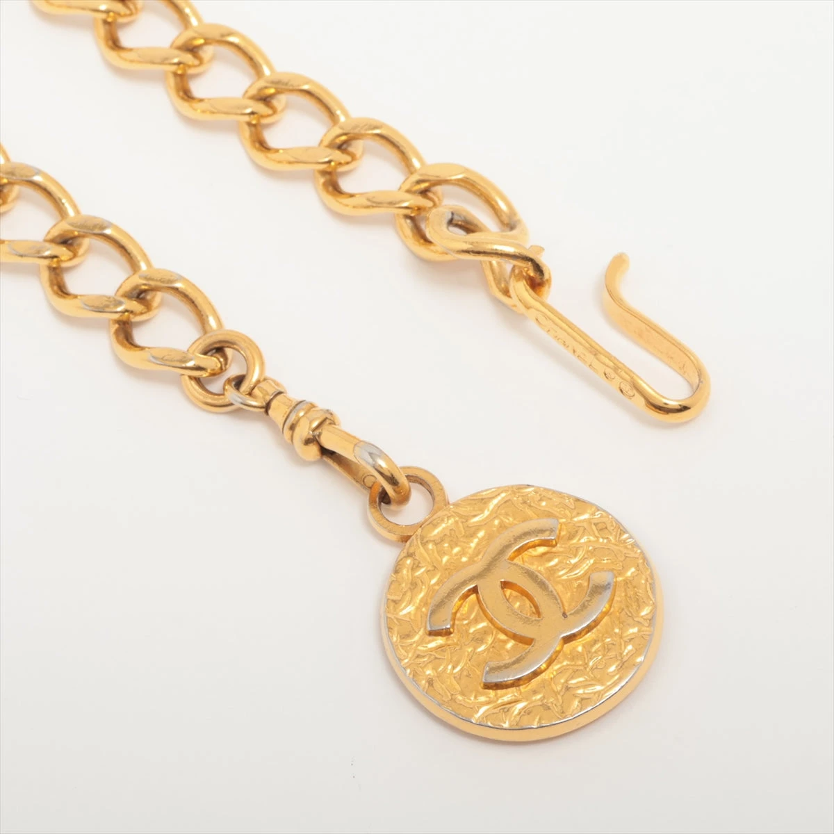 CHANEL シャネル チェーンベルト 1982 レザー ゴールド ココマーク シャネル ココマーク 1982 チェーンベルト GP ゴールド