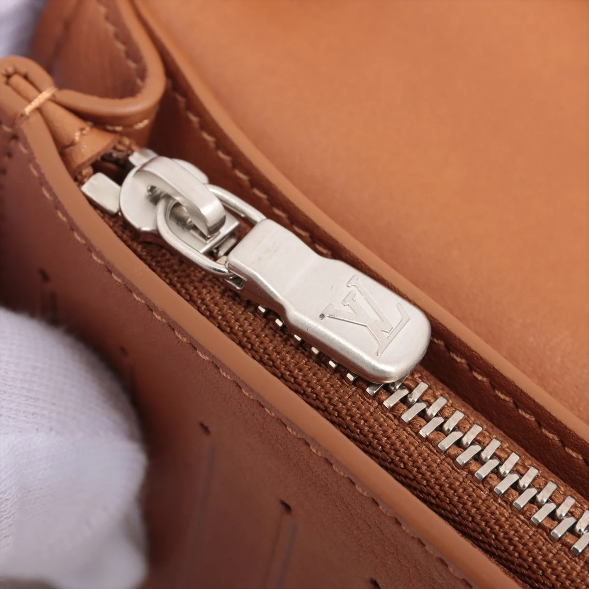ヴィトン LVロゴ ポルトフォイユ・ブラザ M81756 ブラウン 長財布 RFID 