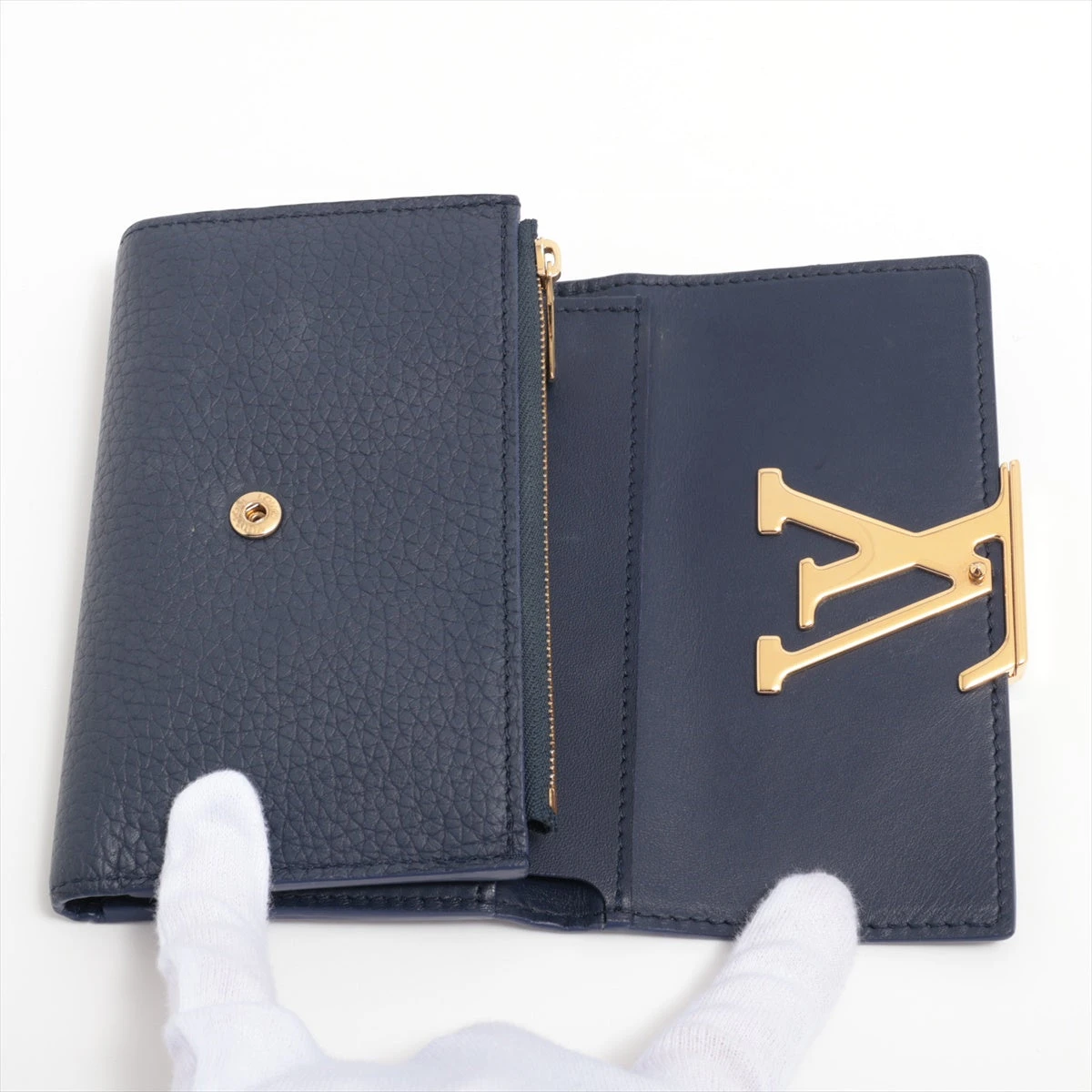 ヴィトン トリヨン ポルトフォイユカプシーヌコンパクト 型番