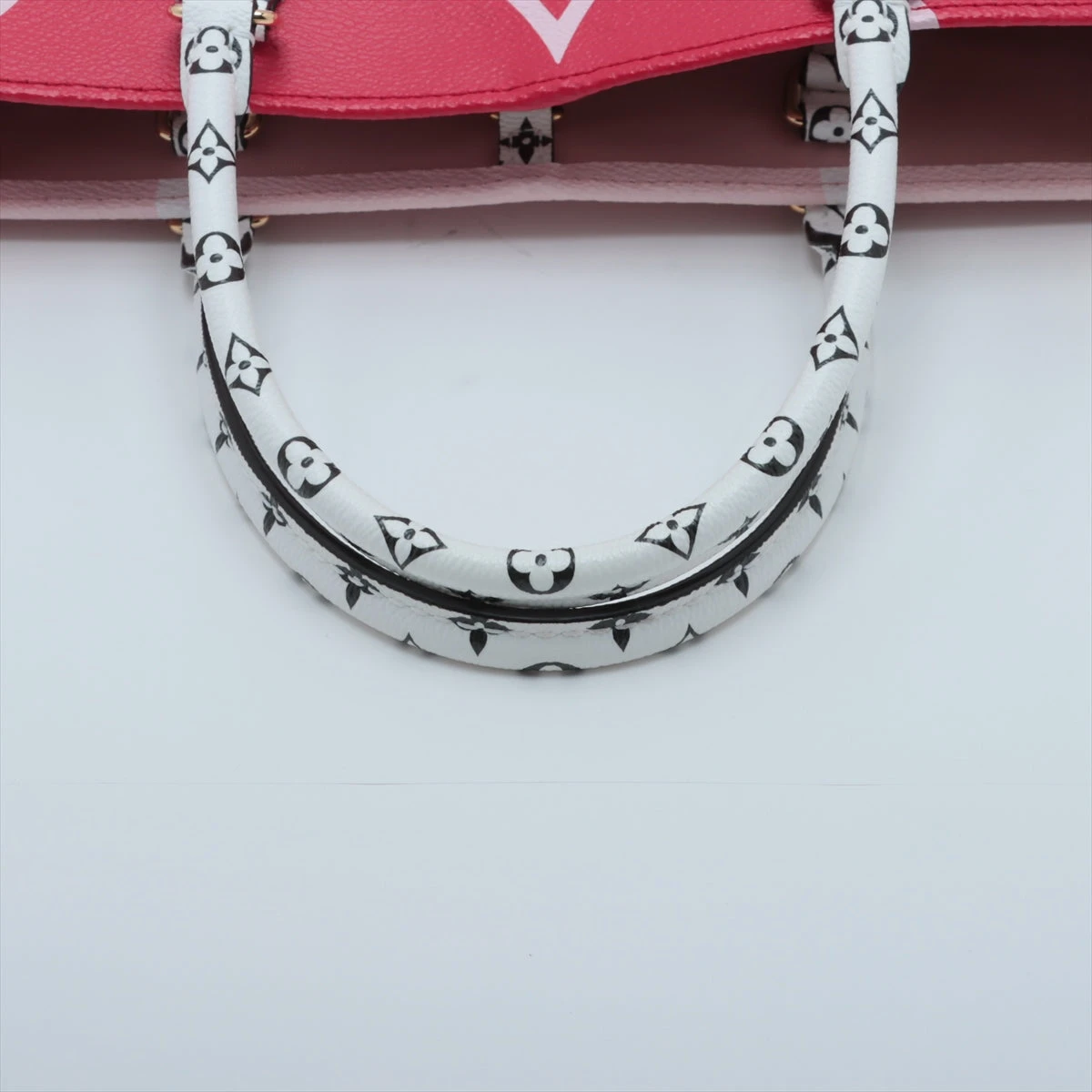 ルイヴィトンモノグラム ポルトフォイユ ブラザ &モノグラムジャイアンオンザゴー ヴィトン モノグラム ジャイアント オンザゴー GM M44569