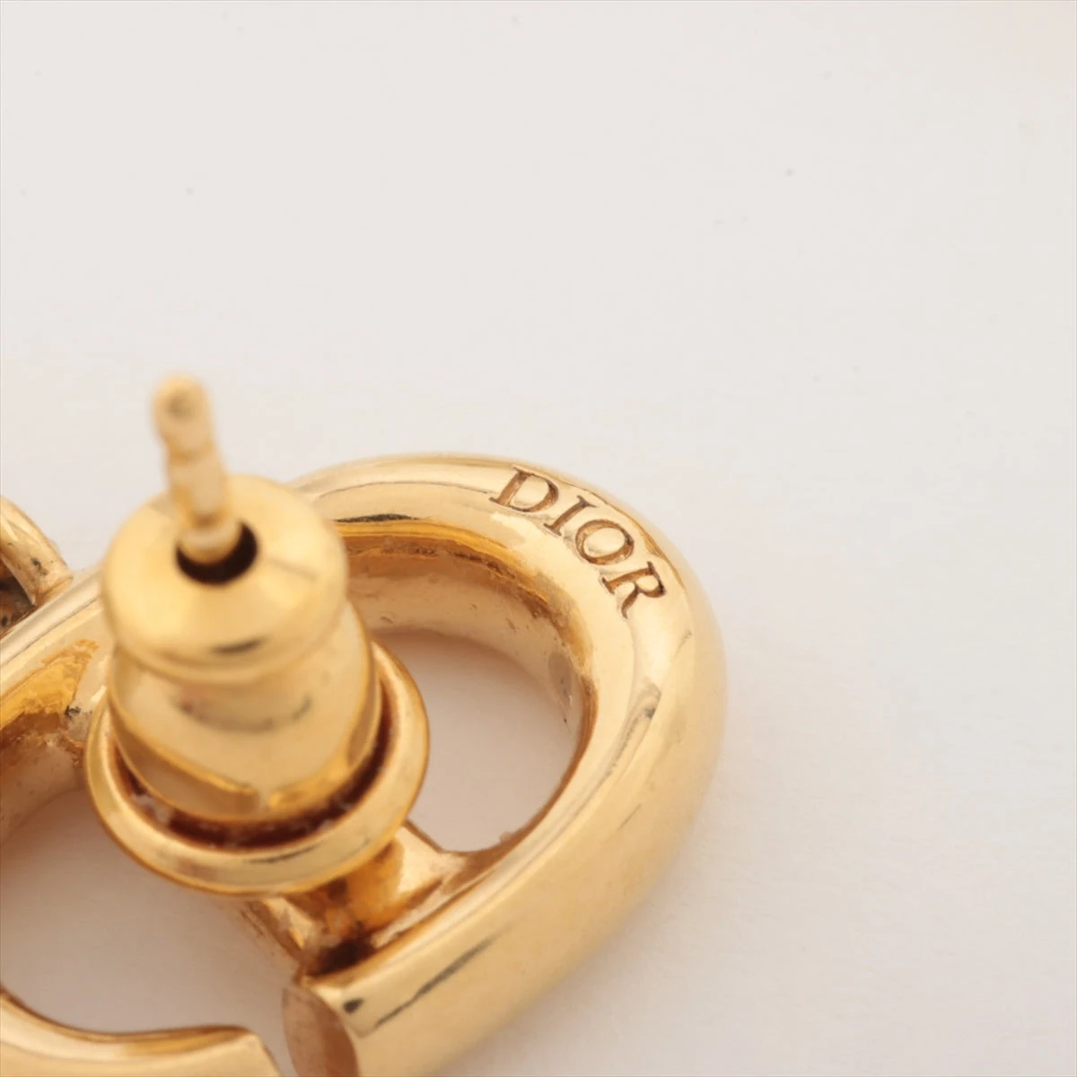 Dior cd navy ピアス パール ゴールド DIOR | CD Navy ピアス メタル & レジンパール