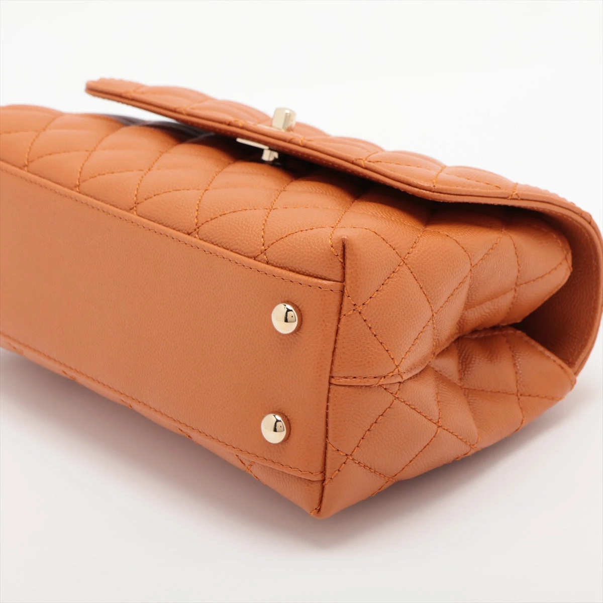 シャネルココハンドル 24 キャビアスキン牛革XS オレンジ新品