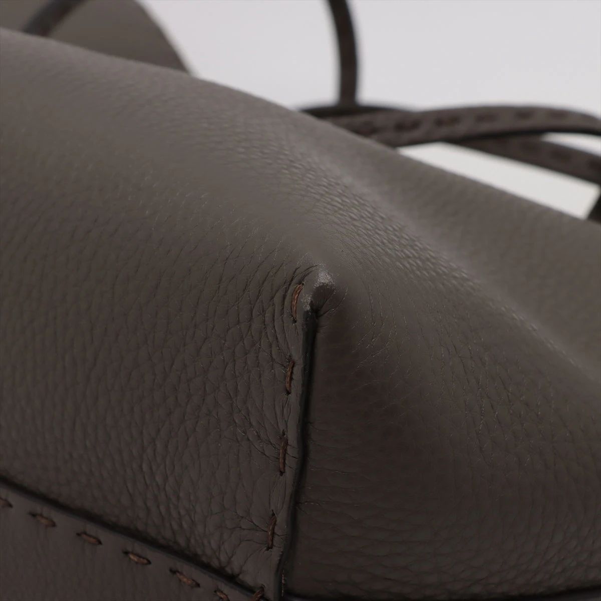 フェンディ セレリア カルラ レザー トートバッグ ピンク×グレー