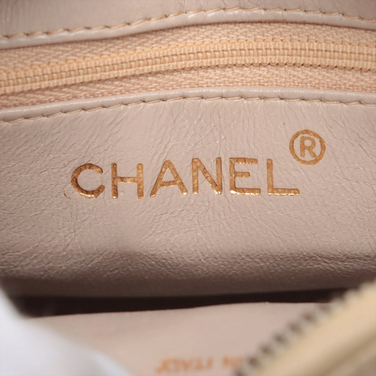 CHANEL チェーンショルダーバッグ フリンジ ココマーク ベージュ 楽天市場】CHANEL シャネル ココマーク フリンジ付き ビジュー
