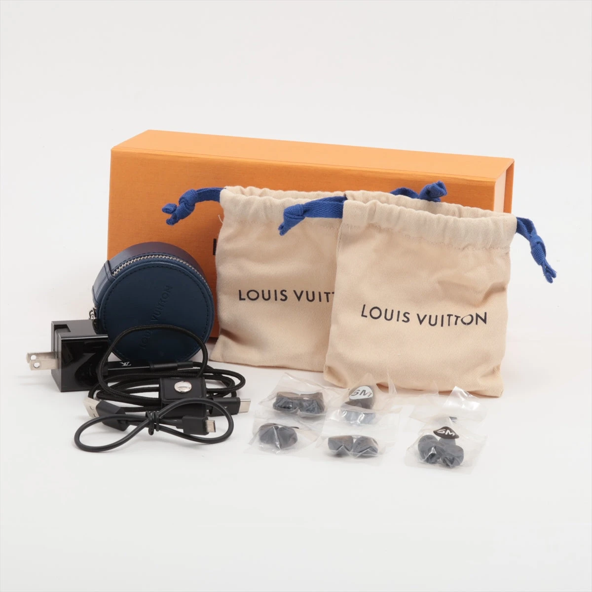 美品 ルイヴィトン QAB150 ホライゾン ワイヤレスイヤホン ピンク　ロゴ 楽天市場】LOUIS VUITTON ルイヴィトン ホライゾン QAB150