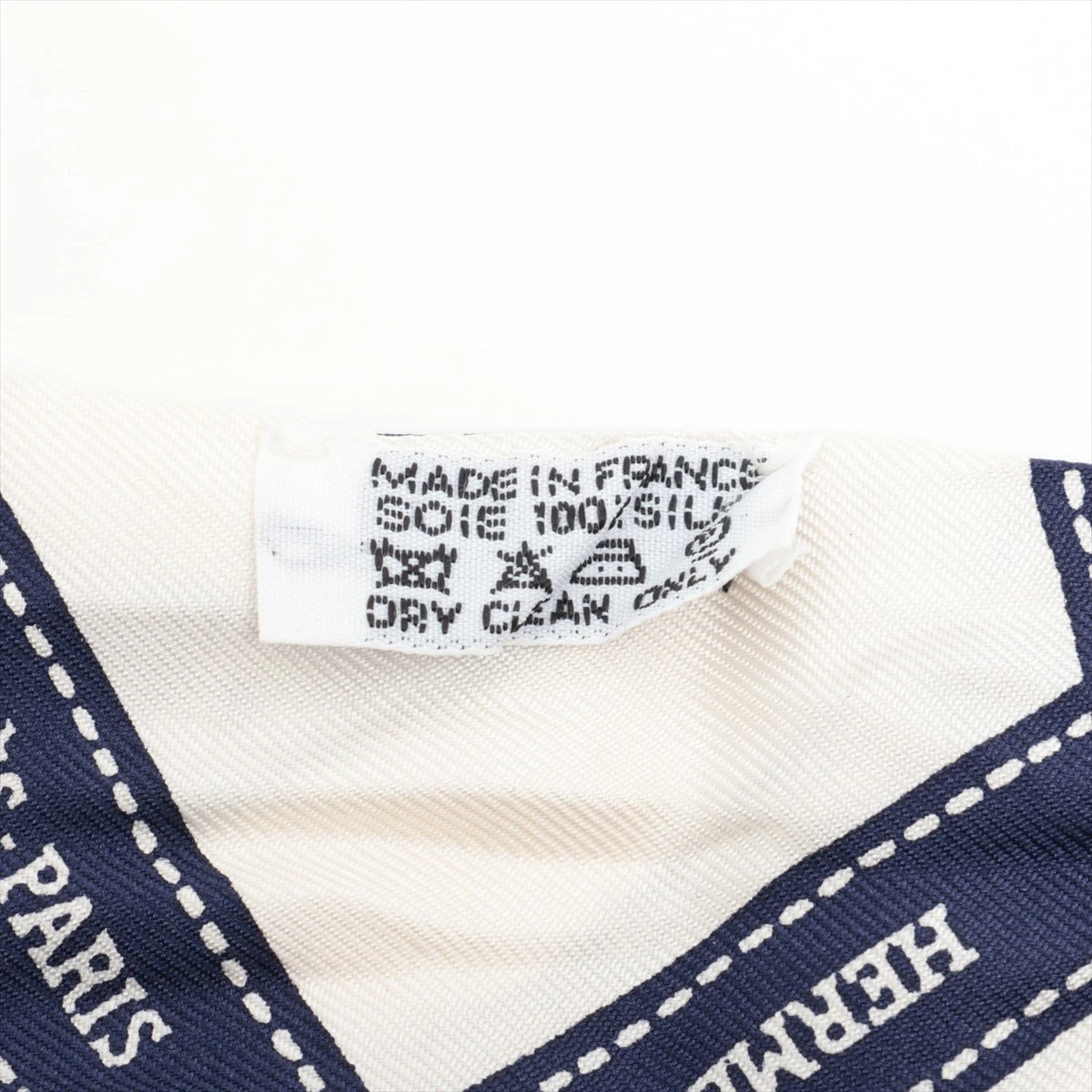 ★HERMES ツイリー　ボルデュック★MADE IN FRANCE★新品未使用 楽天市場】HERMES(エルメス) ボルデュック柄 ツイリースカーフ