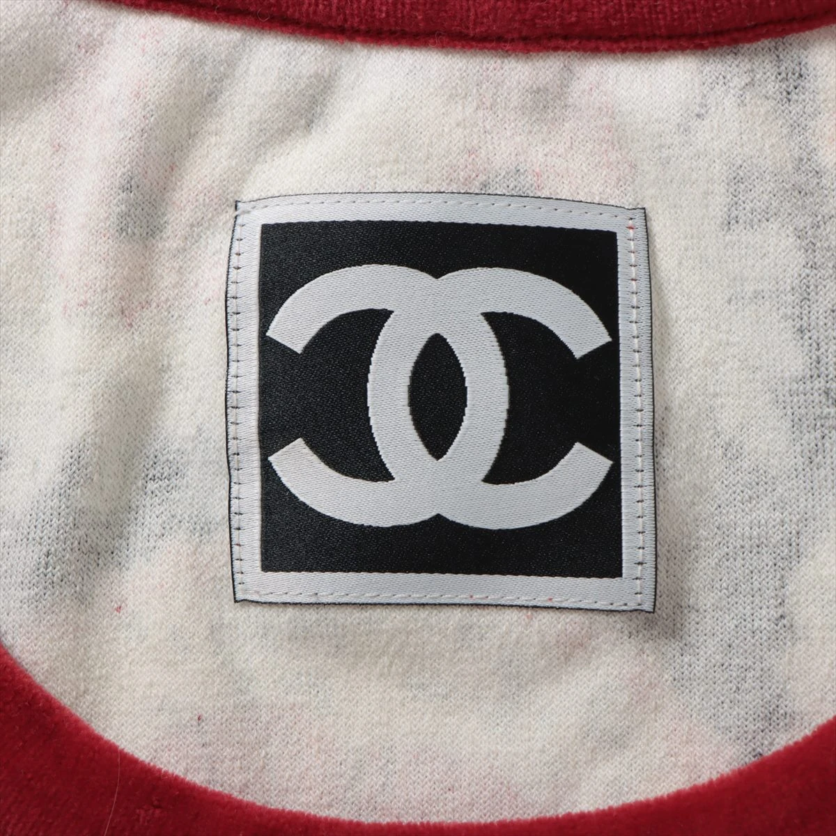 CHANELロゴマークシャツ 超希少】 CHANEL Tシャツ 90's 刺繍 ココマーク 金ロゴ - メルカリ