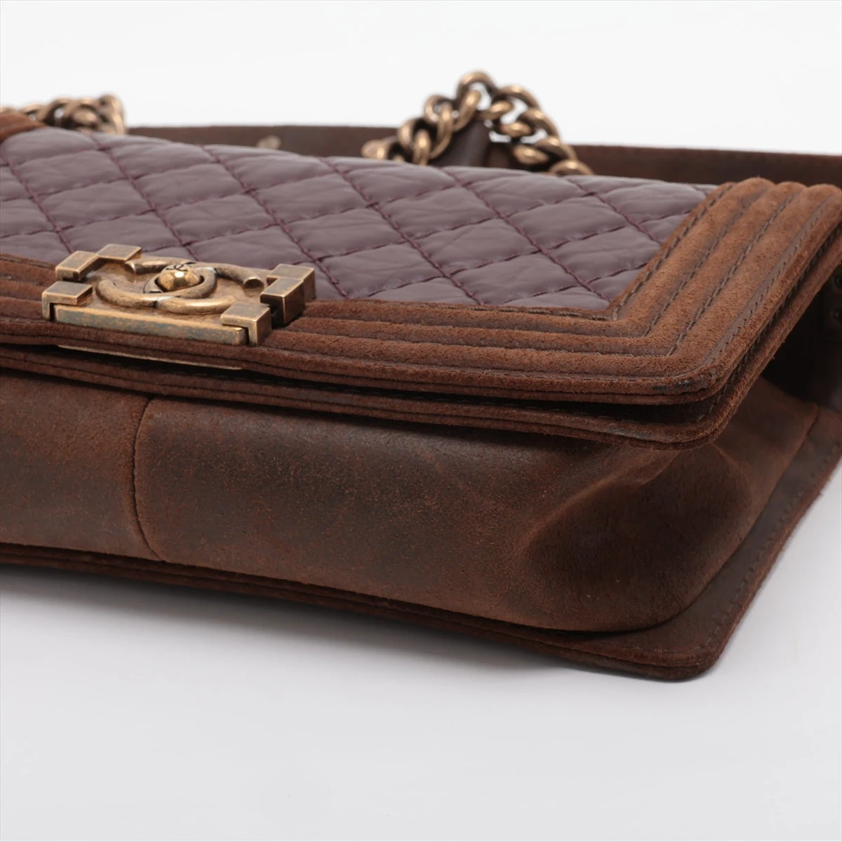 CHANEL ブラウン スエード ショルダーバッグ CHANEL シャネル （CHANEL） スエード チェーン ショルダー