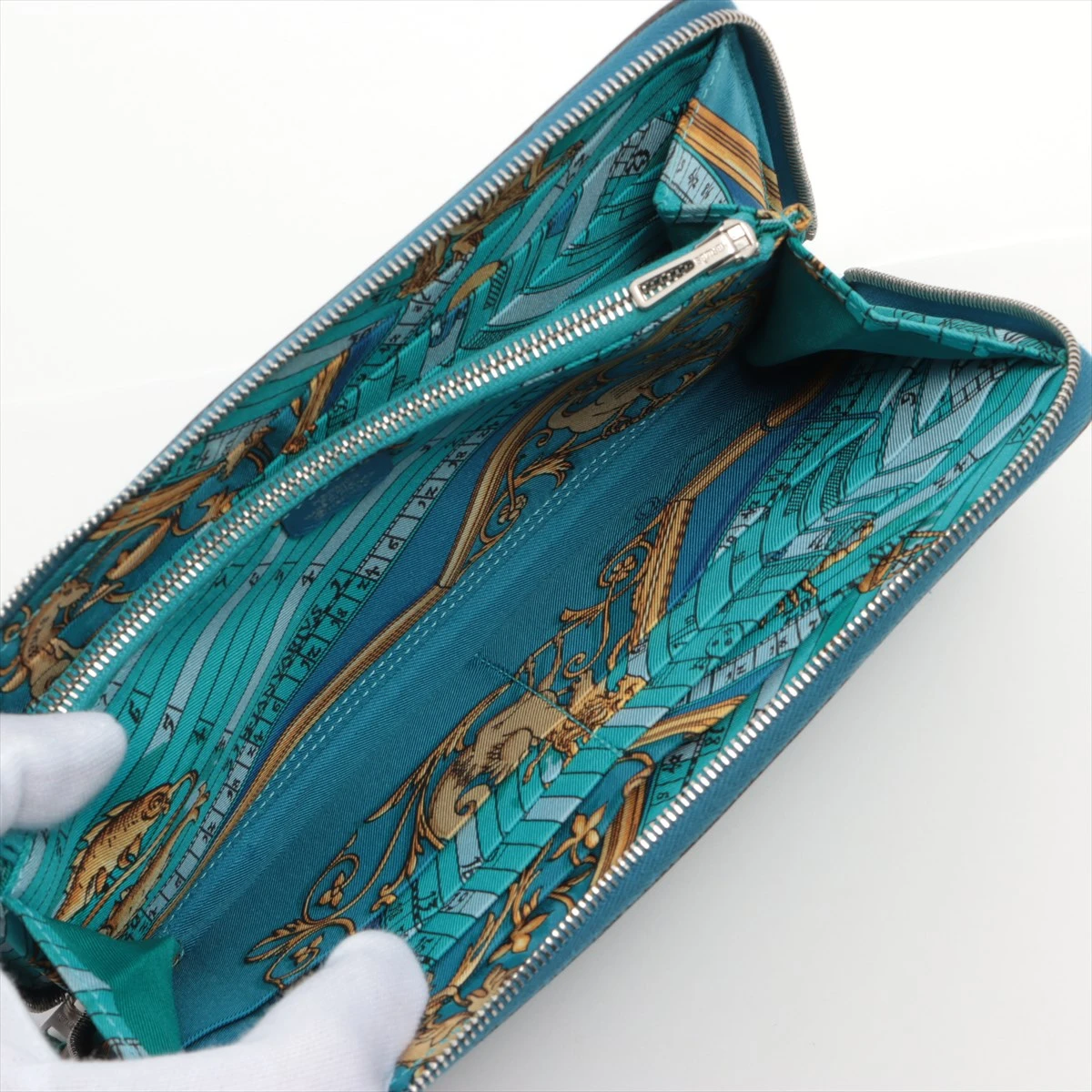 エルメス アザップロングシルクイン ヴォーエプソン ラウンドジップ