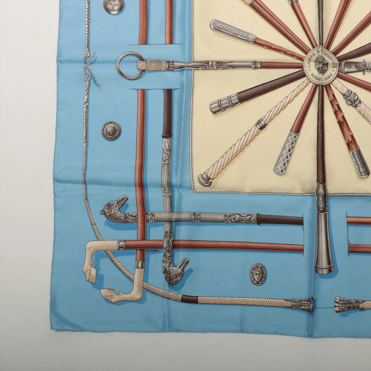 エルメス カレ90 CANNES＆POMMEAUX ステッキ柄 スカーフ シルク ブルー