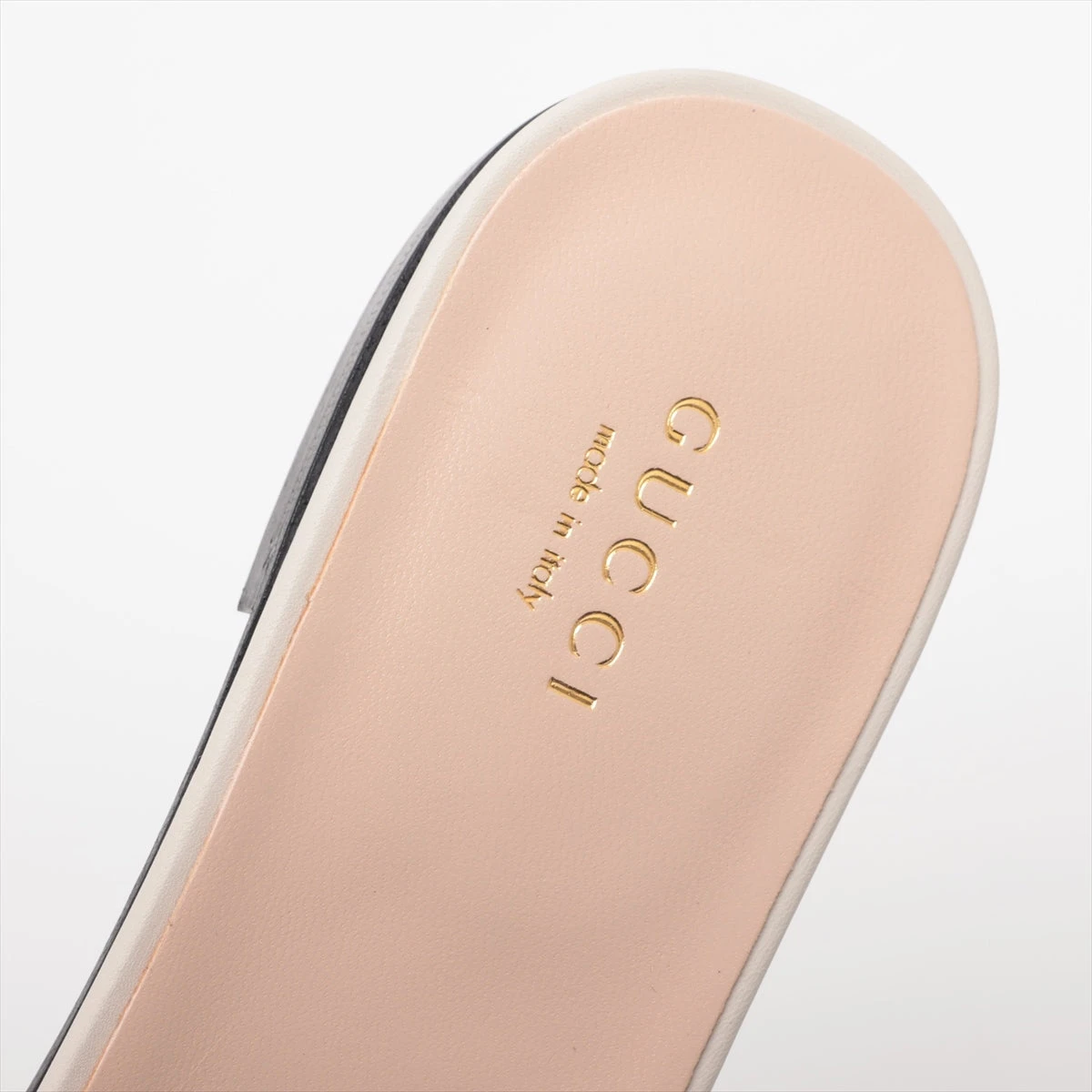 【極美品】現行 グッチ サンダル インターロッキング Gカットアウト サイズ37 極美品】現行 グッチ サンダル インターロッキング Gカット