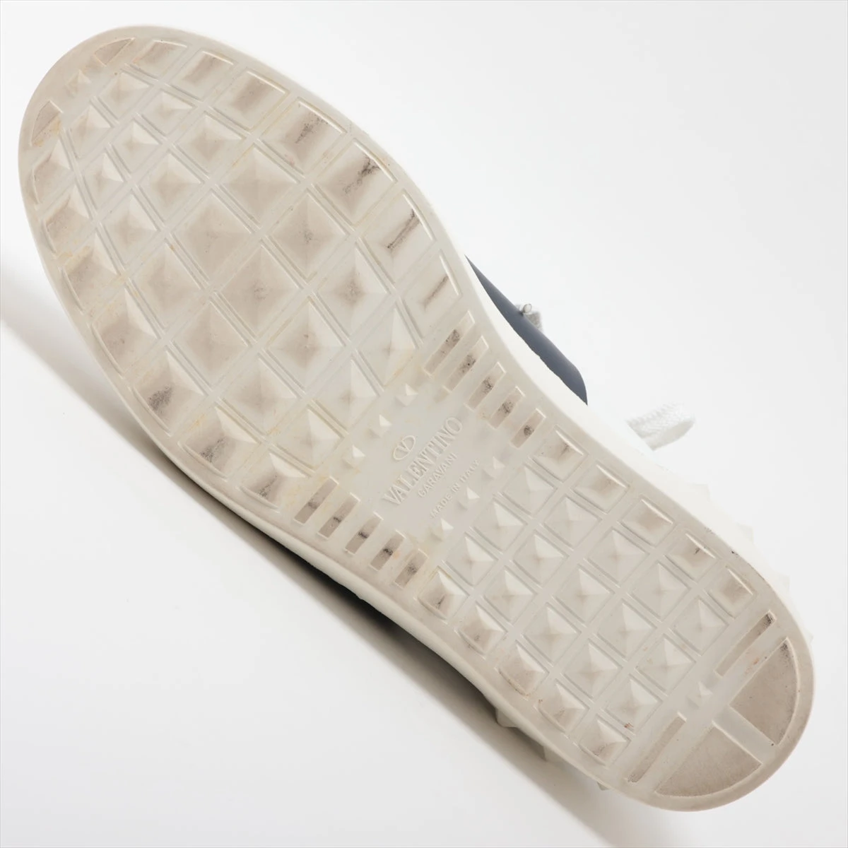 8.5万円 VALENTINO GARAVANI スタッズ スニーカー 41 VALENTINO