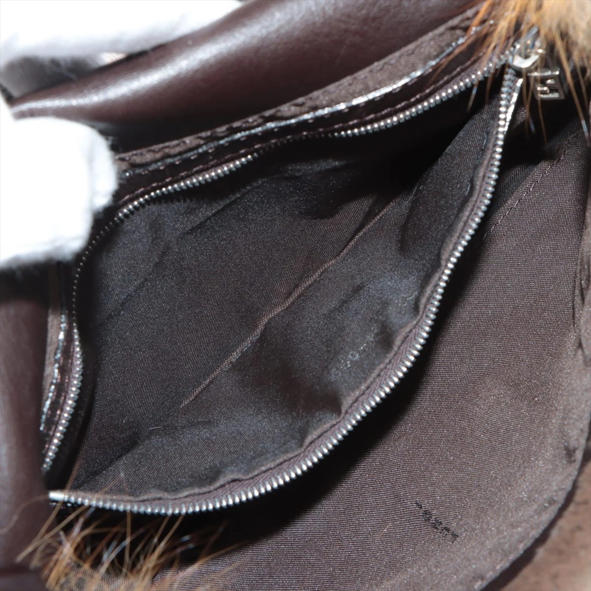 フェンディ マンマバケット ファー×レザー ショルダーバッグ ブラウン