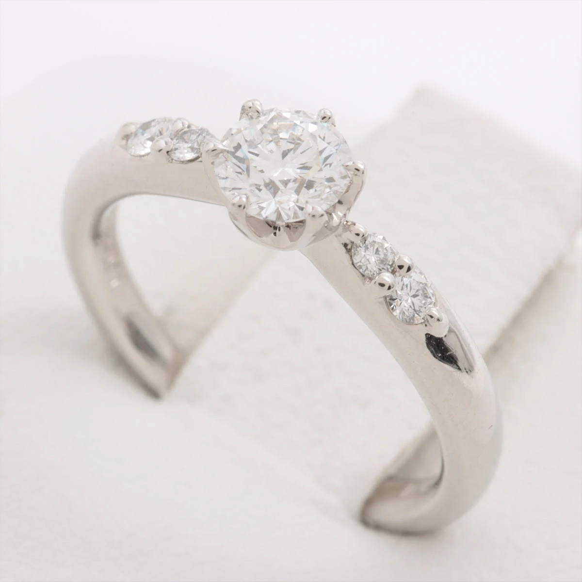 Pt950ラザールダイヤモンドリング