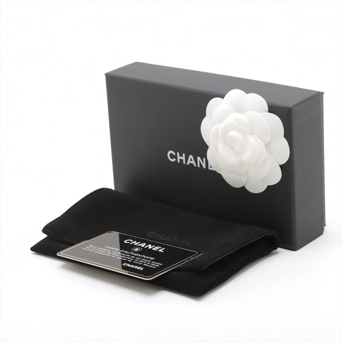 ♦︎極美品♦︎CHANELマトラッセキャビアスキンキーケース ブラック ゴールド金具 ♦︎極美品♦︎CHANELマトラッセキャビアスキンキーケース