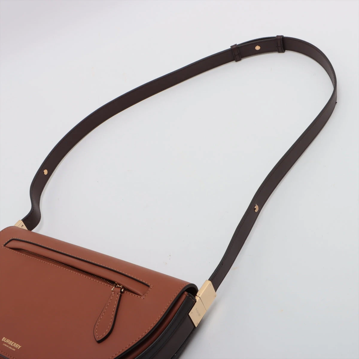 【美品】BURBERRY ショルダーバッグ オリンピア レザー ブラウン 楽天市場】【中古】BURBERRY ショルダーバッグ オリンピア