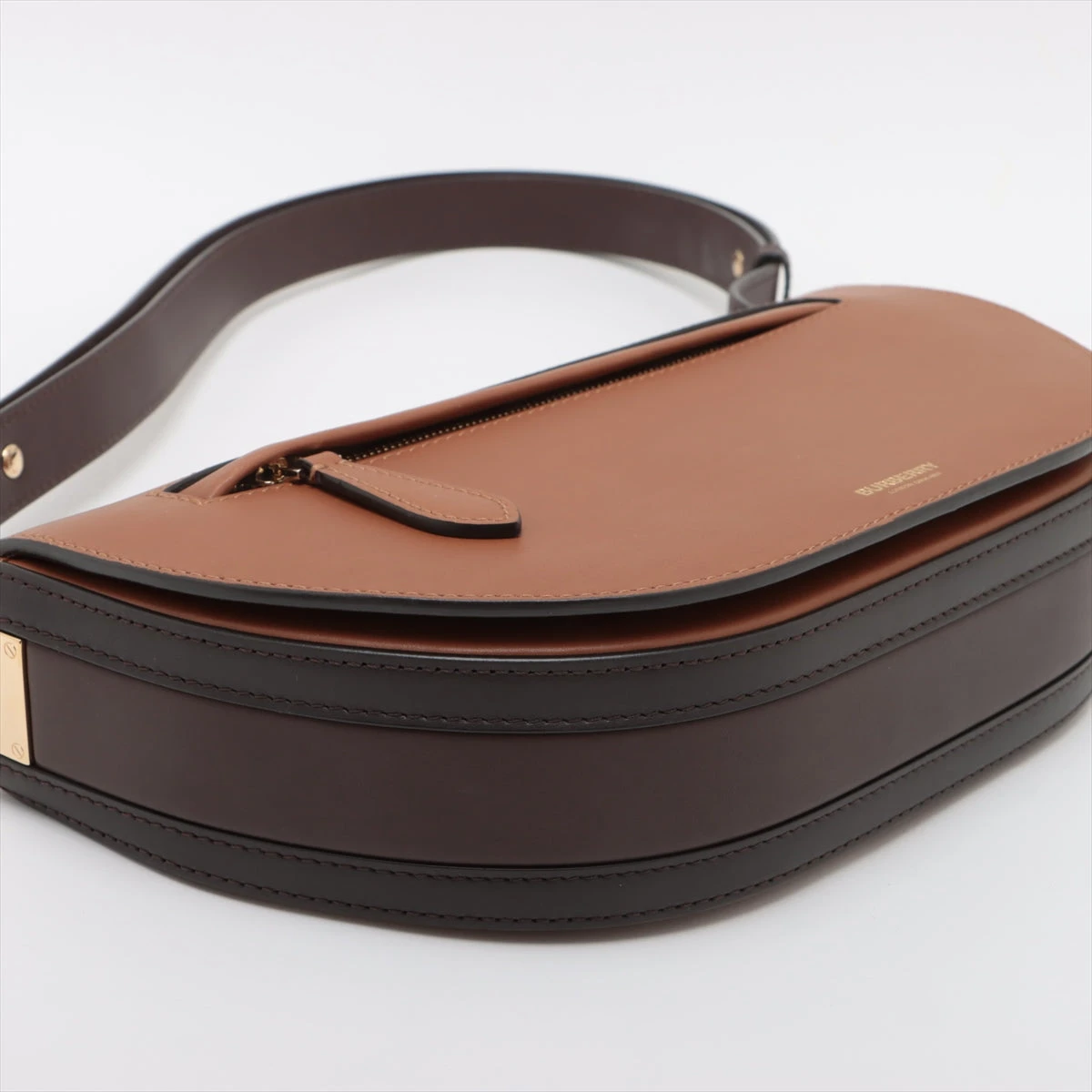 【美品】BURBERRY ショルダーバッグ オリンピア レザー ブラウン 楽天市場】【中古】BURBERRY ショルダーバッグ オリンピア