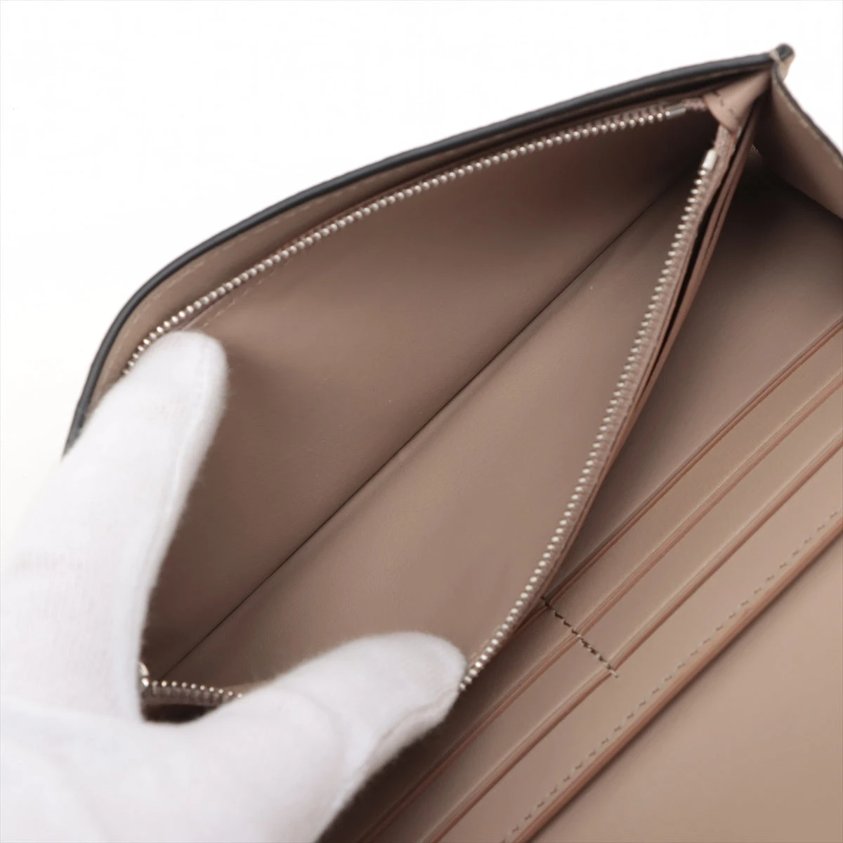 ☆激レア・未使用級☆LOEWE ロエベ 本革 長財布 南京錠チャーム