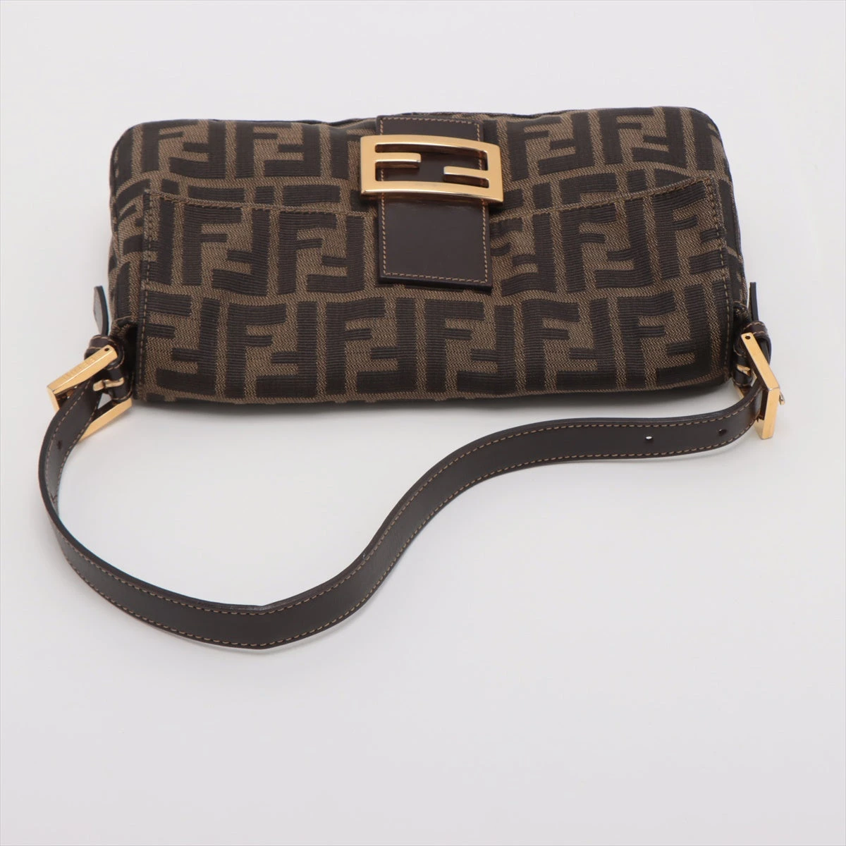 フェンディ ズッカ マンマバケット キャンバス×レザー ショルダー