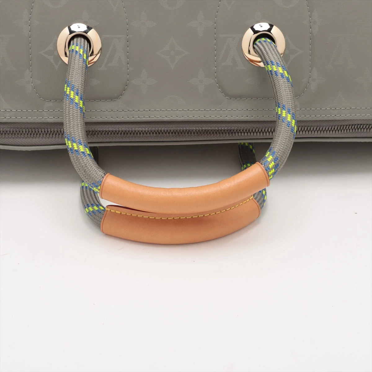 ヴィトン モノグラムチタニウム キーポル・バンドリエール50 M43886