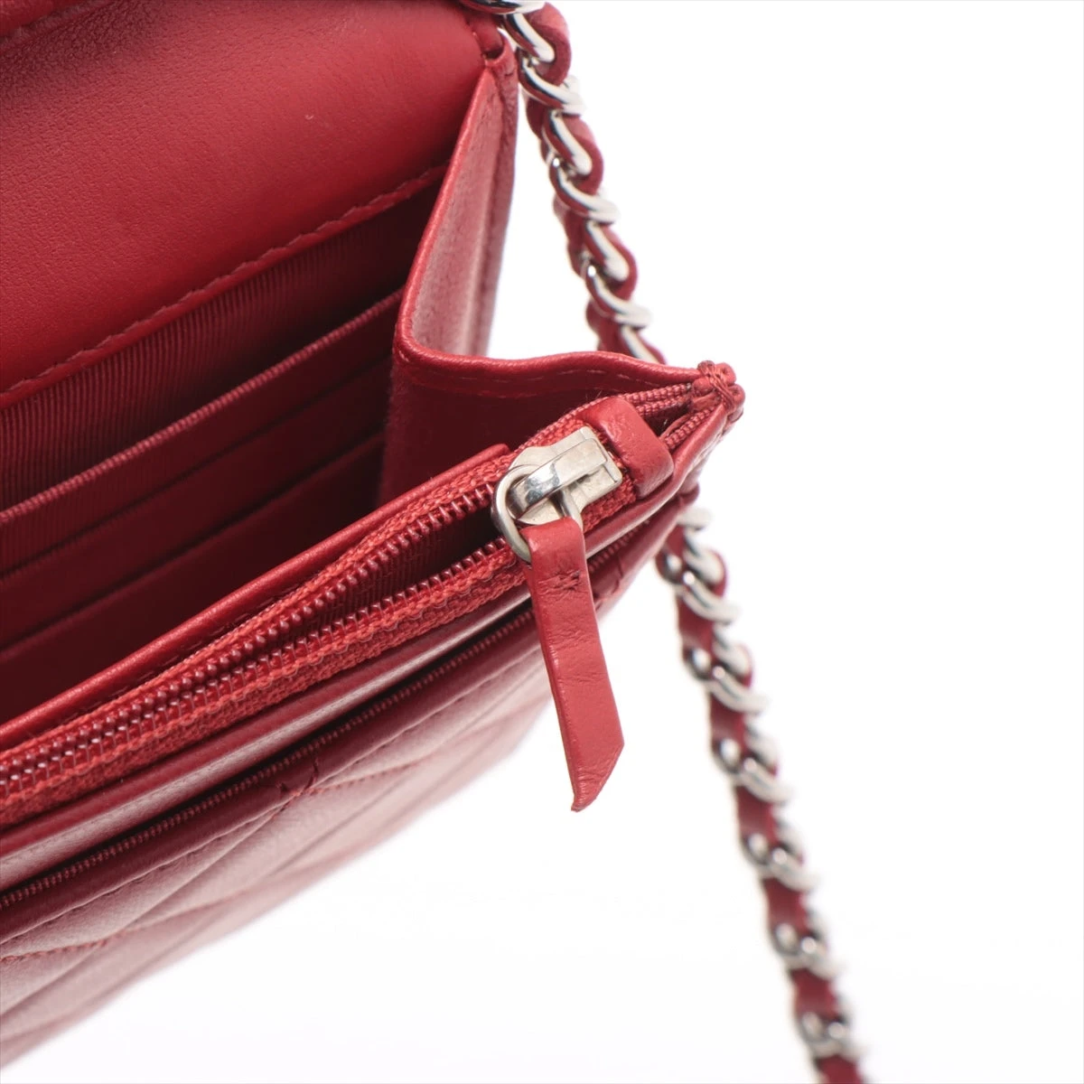 シャネル マトラッセ ラムスキン チェーンウォレット レッド