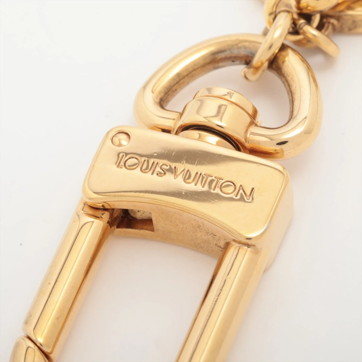 ルイヴィトン M65111フルール ドゥ モノグラム チャーム ゴールド ルイヴィトンフルールドゥモノグラム バッグチャーム 白/赤